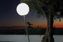 Lade das Bild in den Galerie-Viewer, Terrassenbeleuchtung | Gartenbeleuchtung: Kugelleuchte mit Metallspieß