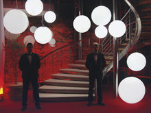 Lade das Bild in den Galerie-Viewer, Pendelleuchten Kugeln Leuchtkugeln für Innen und Außen