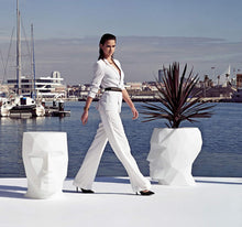 Lade das Bild in den Galerie-Viewer, √ Pflanzgefäß Kopf | Vase Kopfform 70cm Hoch | Vase Groß Modern