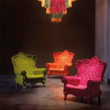 Lade das Bild in den Galerie-Viewer, Barock Sessel Kunststoff für Indoor und Barockmöbel Outdoor