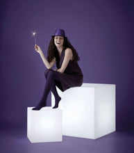 Lade das Bild in den Galerie-Viewer, LED Leuchtwürfel Sitzwürfel Indoor & Outdoor tauglich