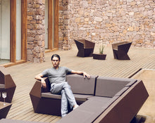 Lade das Bild in den Galerie-Viewer, FAZE Armlehnstuhl | Designer Sessel und Stühle Terrasse