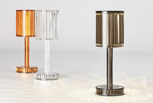 Lade das Bild in den Galerie-Viewer, Ausgefallene Design Tischleuchte Bentlis mit Akku/Batterie