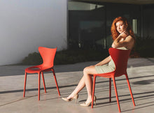Lade das Bild in den Galerie-Viewer, Love Chair Sessel