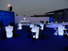 Lade das Bild in den Galerie-Viewer, Moderner Stehtisch Indoor & Outdoor beleuchtet