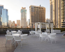 Lade das Bild in den Galerie-Viewer, Gastronomie Stühle - Event Stühle | Klappbar - Stapelbar