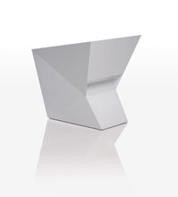 Lade das Bild in den Galerie-Viewer, FAZE Armlehnstuhl | Designer Sessel und Stühle Terrasse